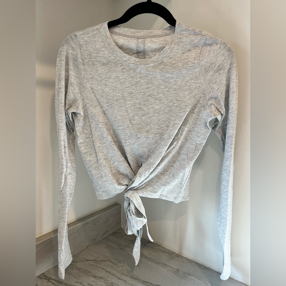 Lululemon long sleeve shirt